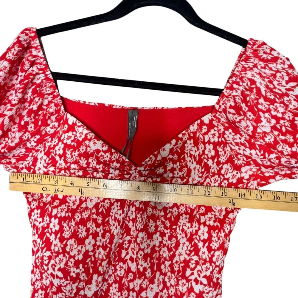 Anthropologie Red Floral Puff Sleeve Sweetheart Cropped Blouse Sz S Romance Boho
